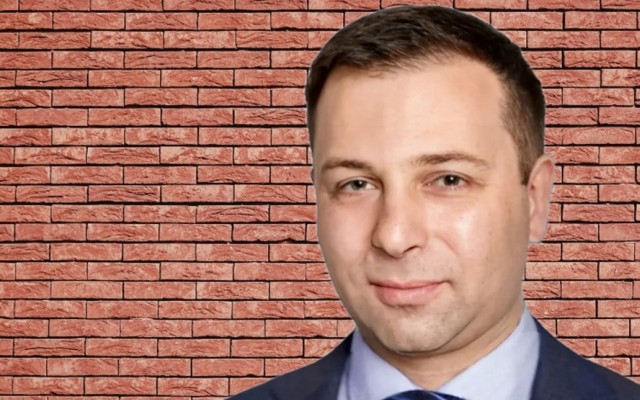 Олег Вячеславович Смирнов — врач или мошенник? Репутационная подмена или как зять экс сенатора Шнякин решил подставить своих тезок